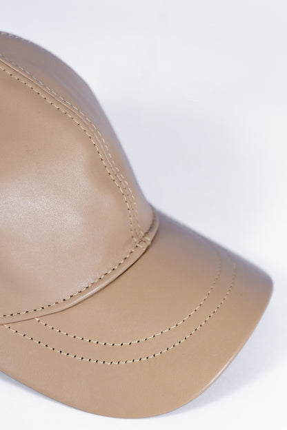 Casquette de baseball grise en cuir